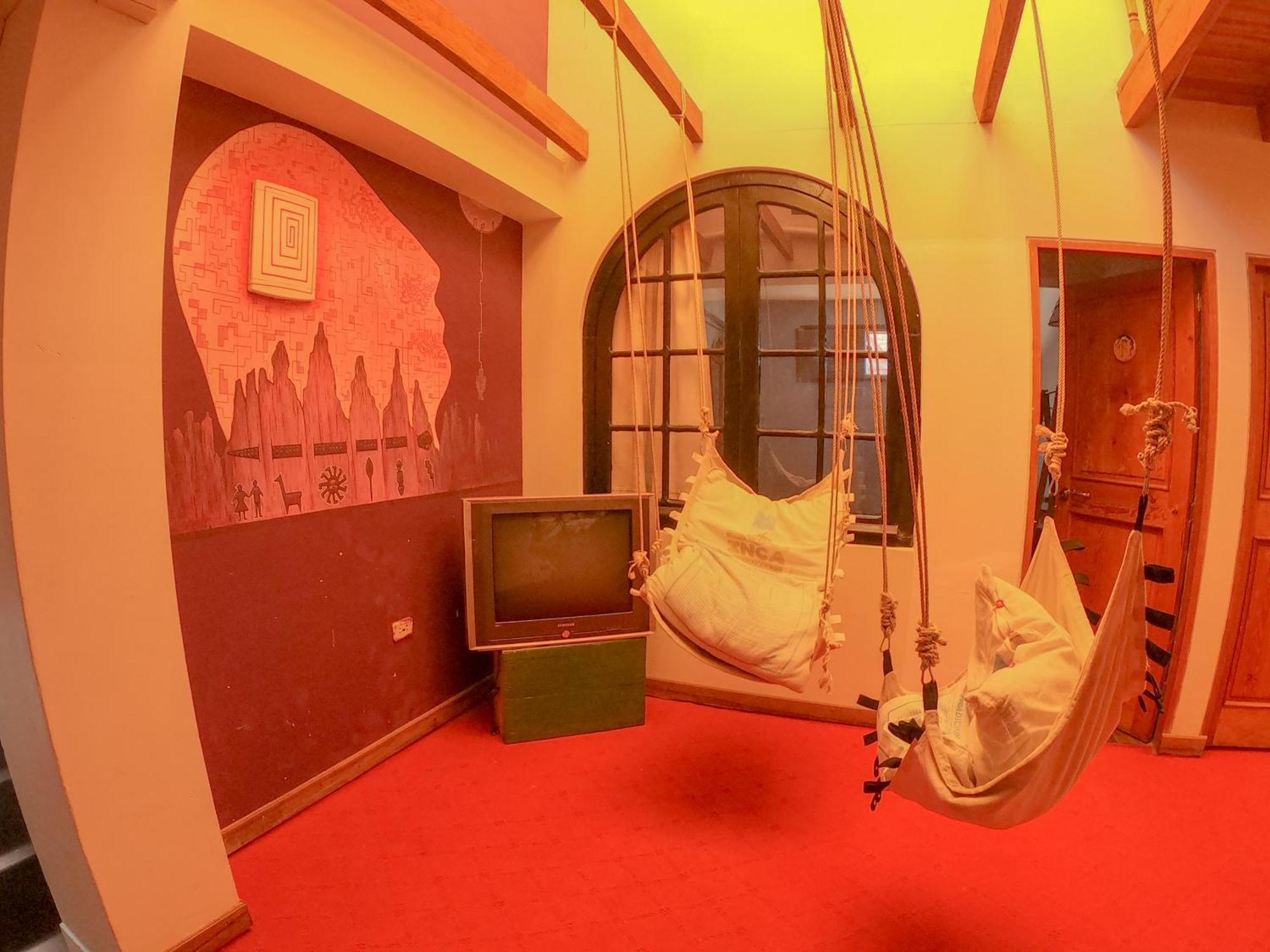 Anata Hostal La Paz Exteriör bild