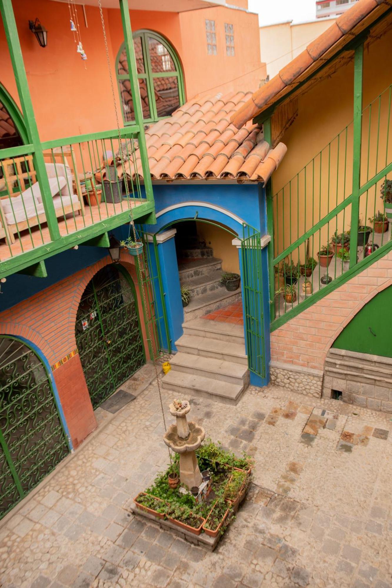 Anata Hostal La Paz Exteriör bild